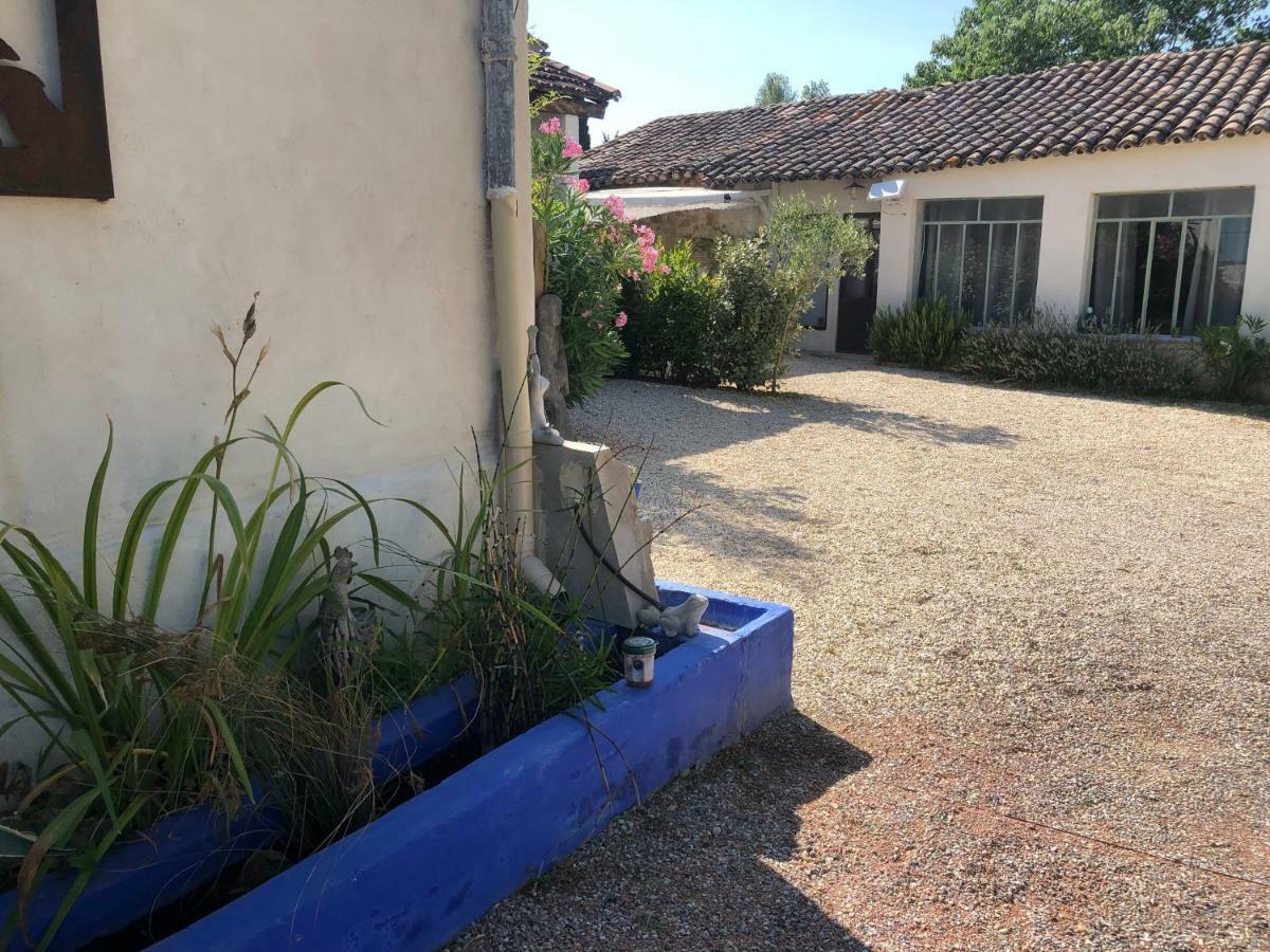 Le Luberon Des Artistes Villa Oppède Екстериор снимка