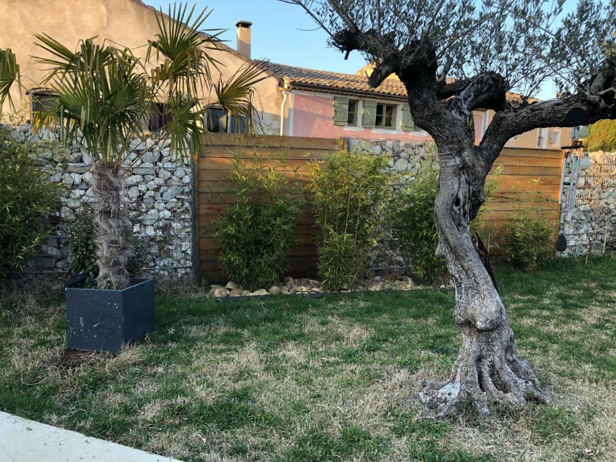 Le Luberon Des Artistes Villa Oppède Екстериор снимка